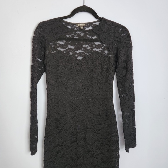 ⭕️ PRICE FIRM Express Size XS Black Lace Floral Midi Dress - Picture 5 of 12